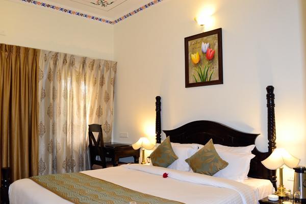 Resort Labh Garh Palace