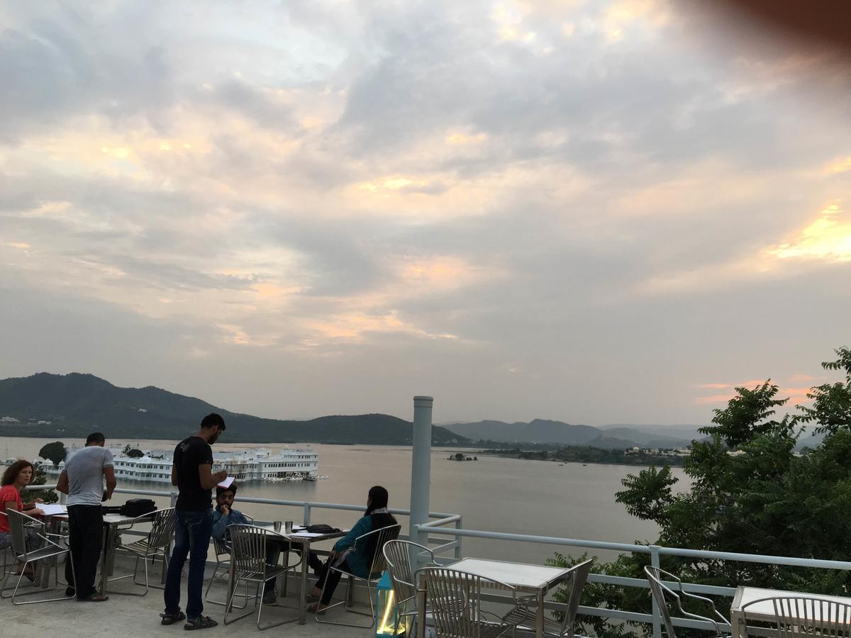 The Shaharkot By The Lake 3*