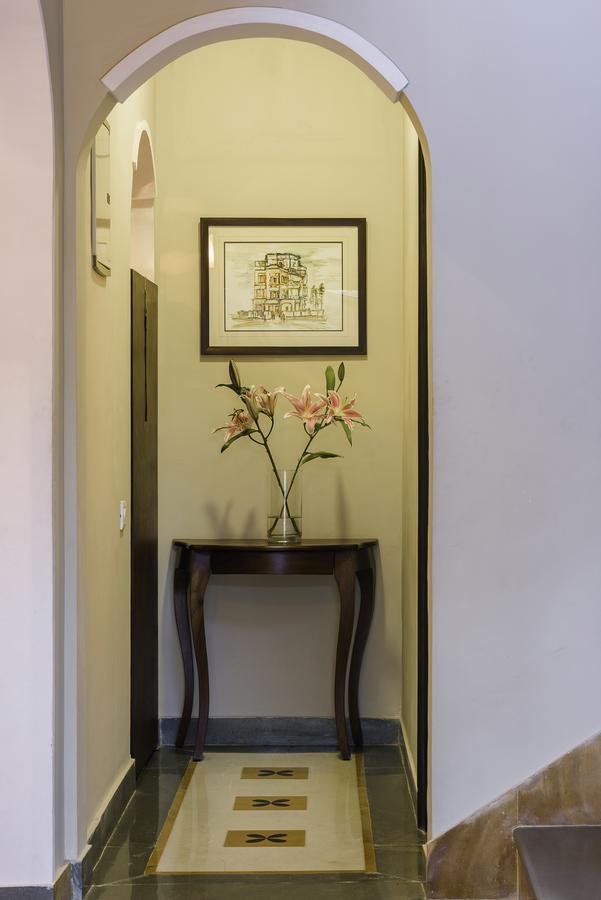 Zade House Bed & Breakfast