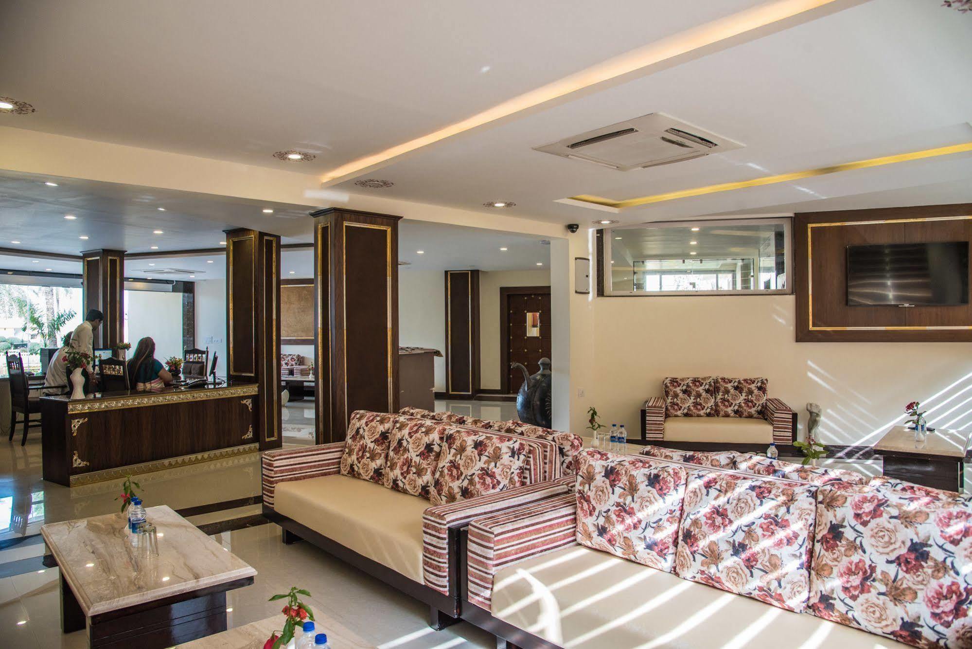 Labh Garh Palace