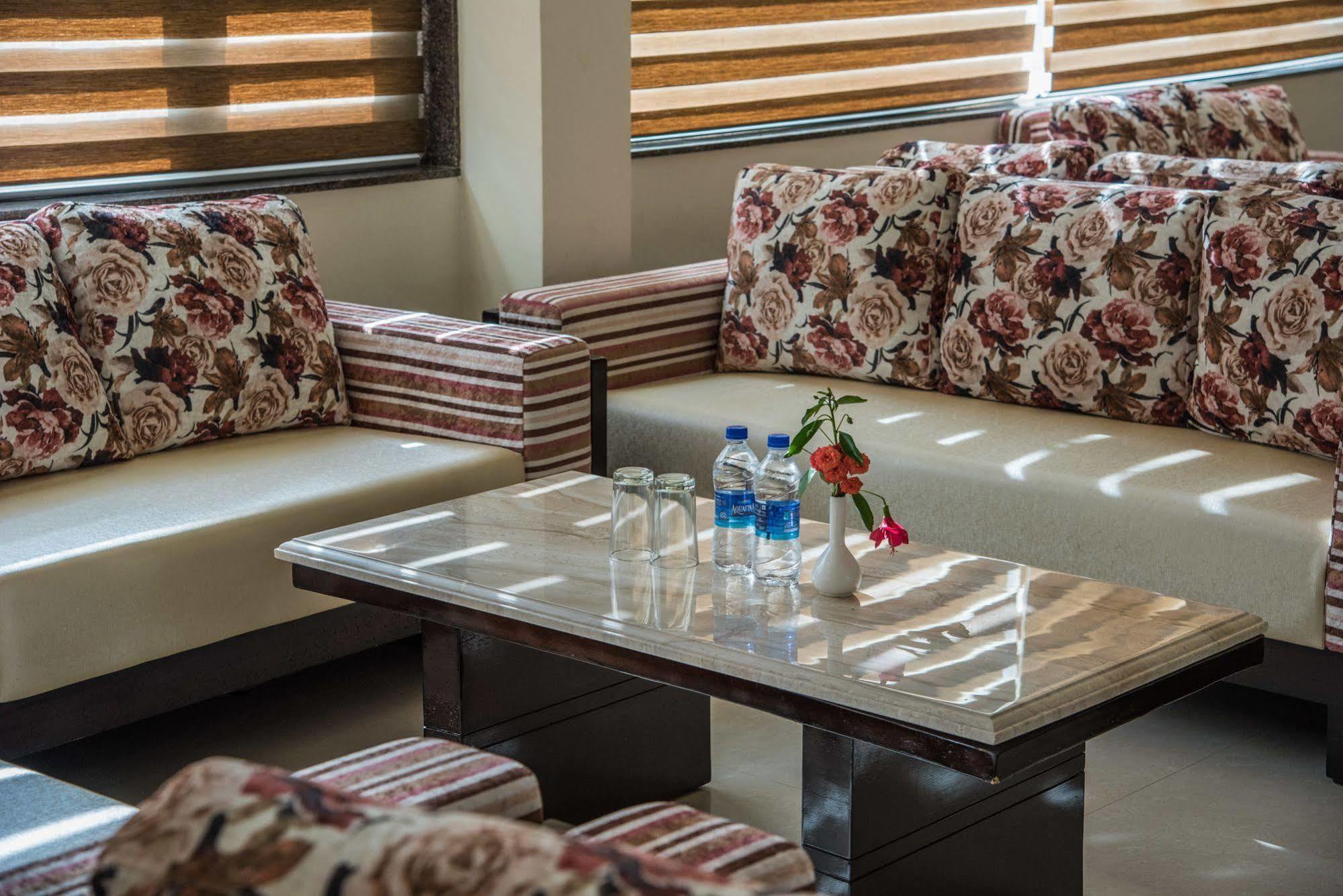 Resort Labh Garh Palace