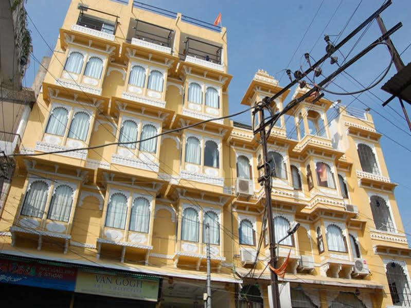 Madpackers Hotel