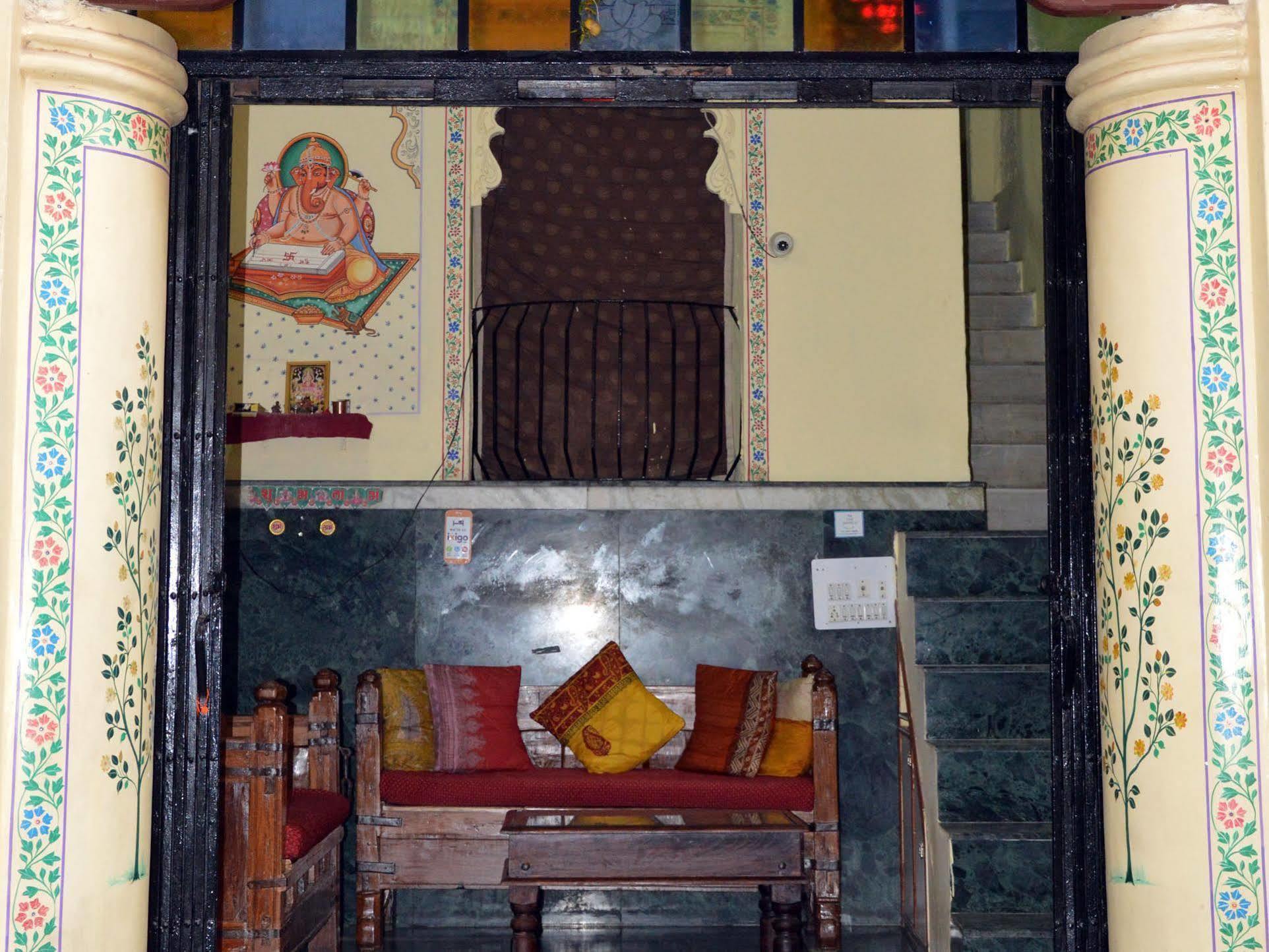 Hotel The View Hotel- On Pichola 3*