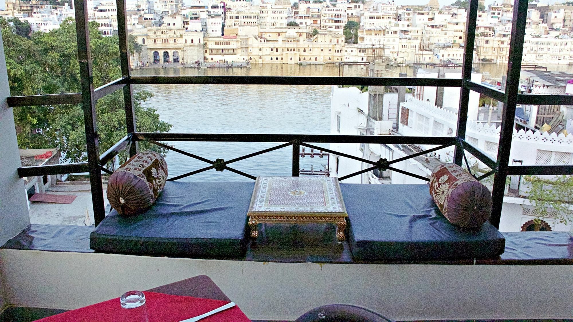 Hotel Madpackers Udaipur