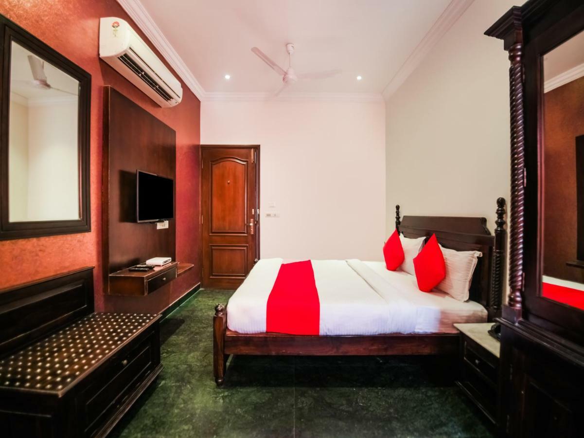 Oyo 1681 Devansh 3* Udaipur