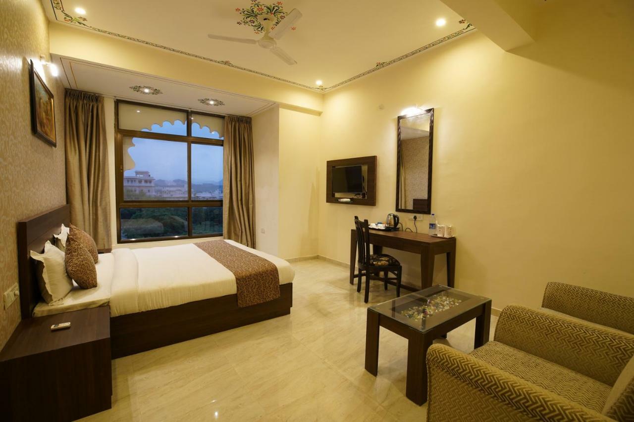 The View Palace Hotel 3*