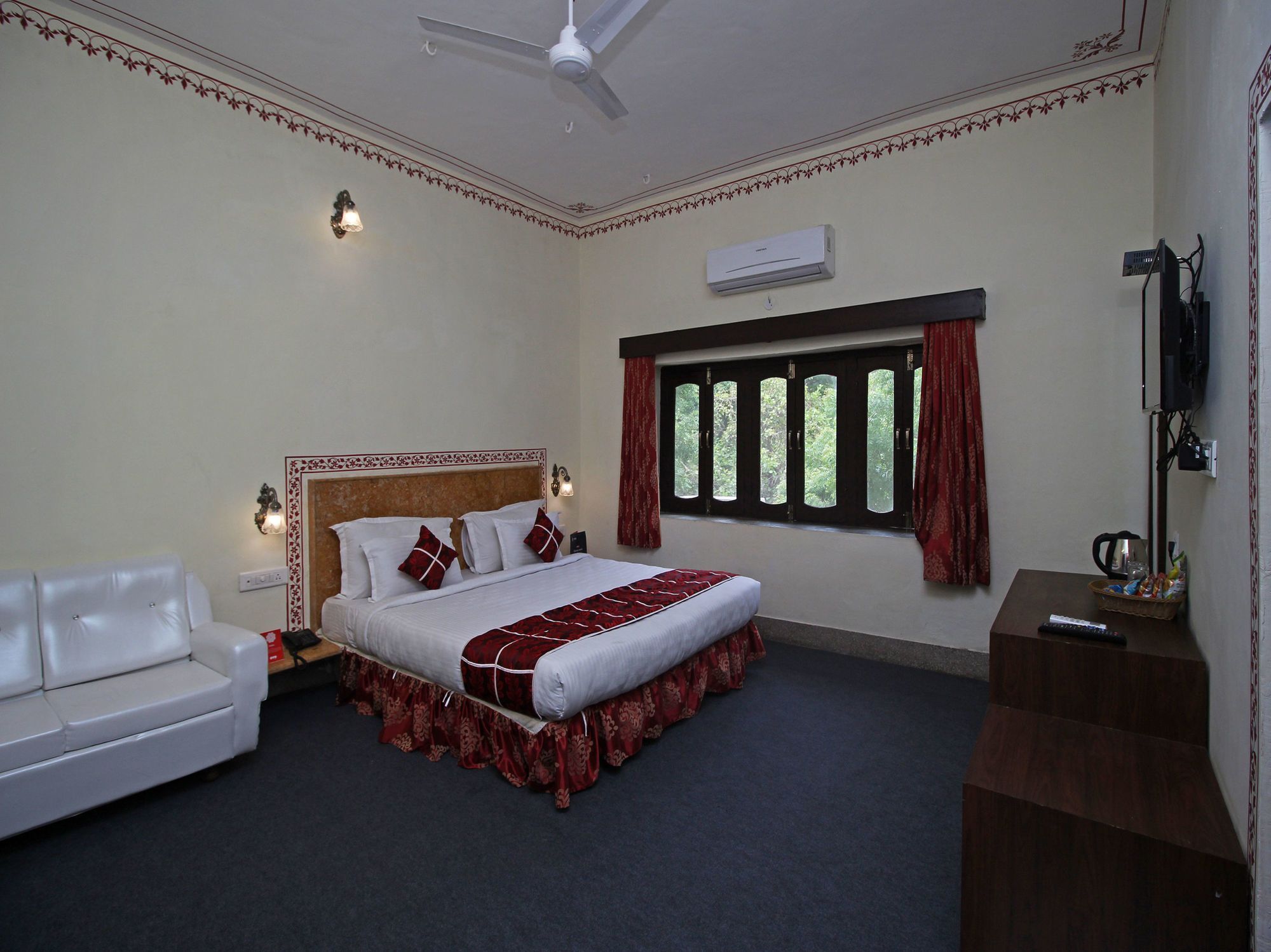 Oyo 9161 Janak 2*