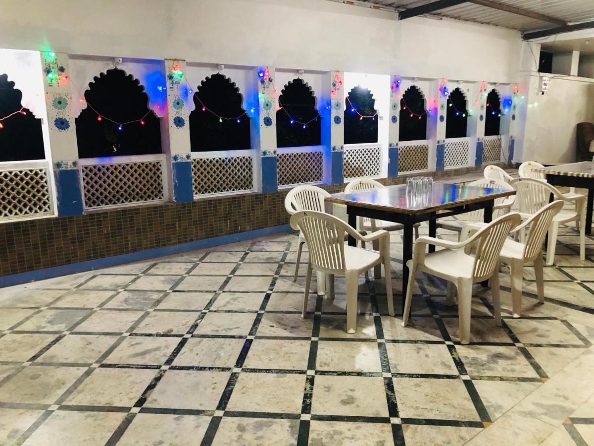 Rani Palace At Fatehsagar Udaipur