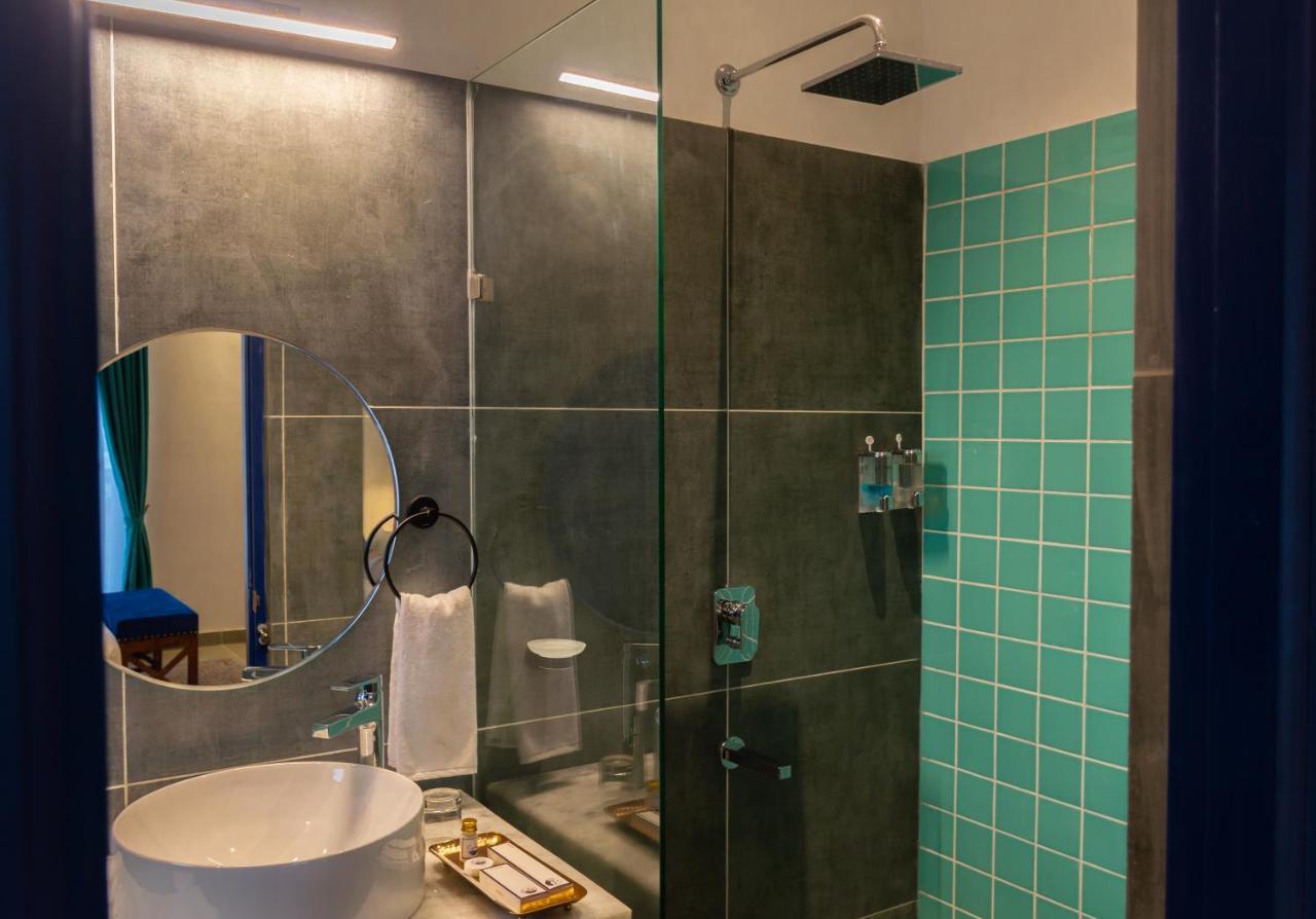 Hotel Casa Blanca Lakecity 4*