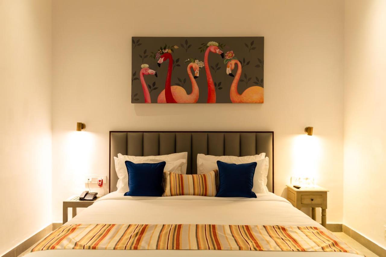 Casa Blanca Lakecity 4*