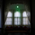 S N Villa