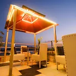 The Lake View Hotel- On Lake Pichola