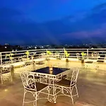 Hotel The Celebration By Amod Best Hotel & Rooftop