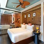 Kudos-My Downtown Hotel