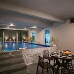Meraki Villa : Luxury Villa With Private Pool