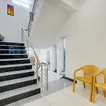 Hotel O Shree Ji Kunj