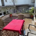 Tana Haveli - Heritage Stay In Udaipur Overlooing City Palace