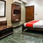 Oyo 1681 Hotel Devansh