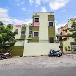 Oyo 23381 Hotel Sagar Ratna