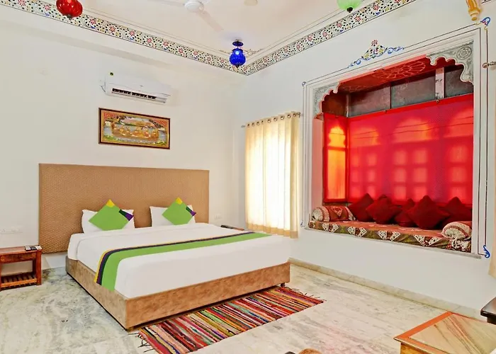 Treebo Khakhri Haveli
