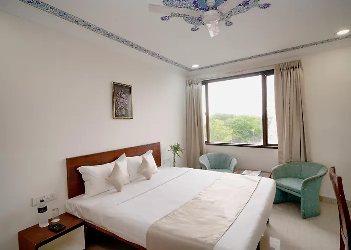 Hotel Orbit