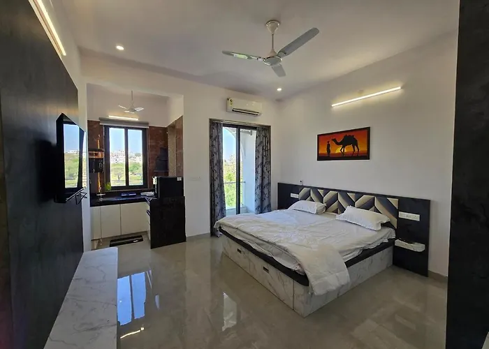 Kiya\'S Home Stay