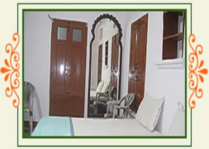 Jheel Hotel & Restaurant
