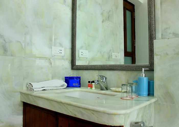 Oyo Premium Home Stay Shikarbadi