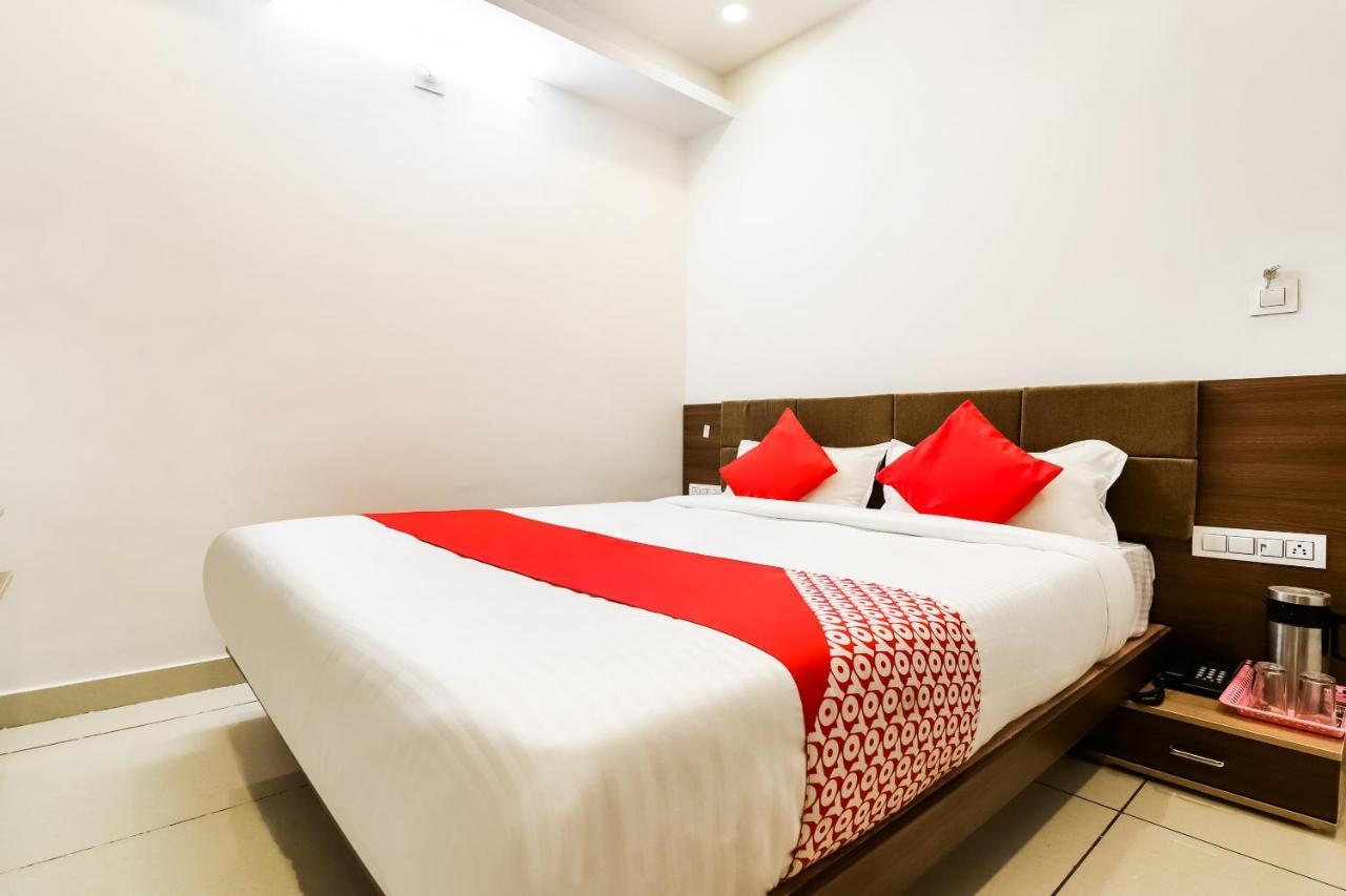 Hotel Oyo 60873 Krishna Royal Residency Udaipur
