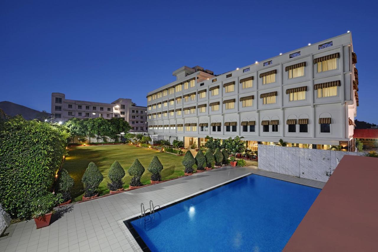 Hotel Turban Valley View And Spa, Udaipur