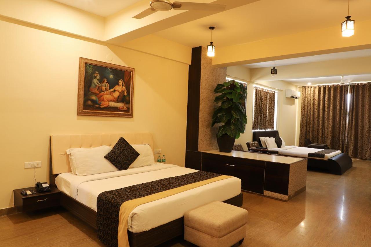 Regenta Mewargarh, Near Biological Park Hotel