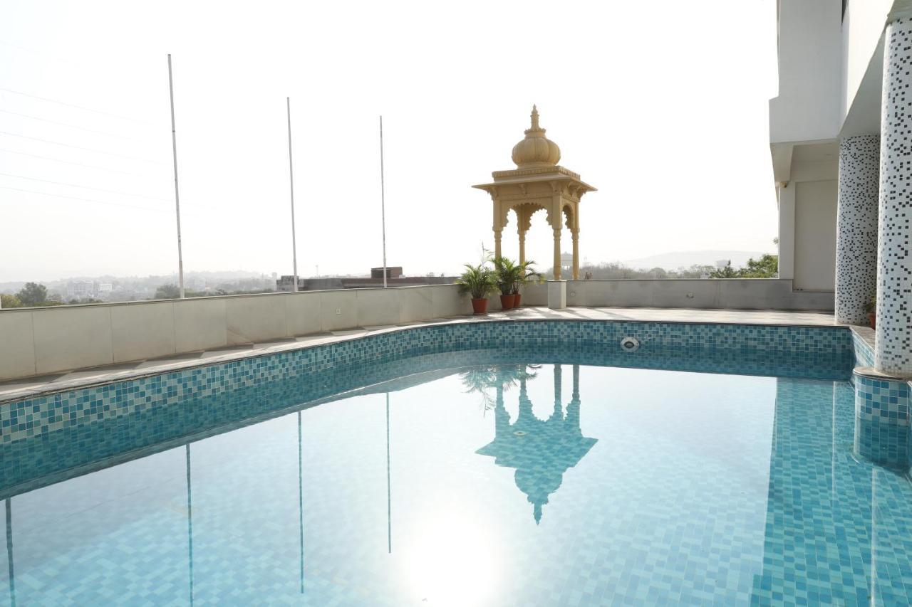 Regenta Mewargarh, Near Biological Park 4*