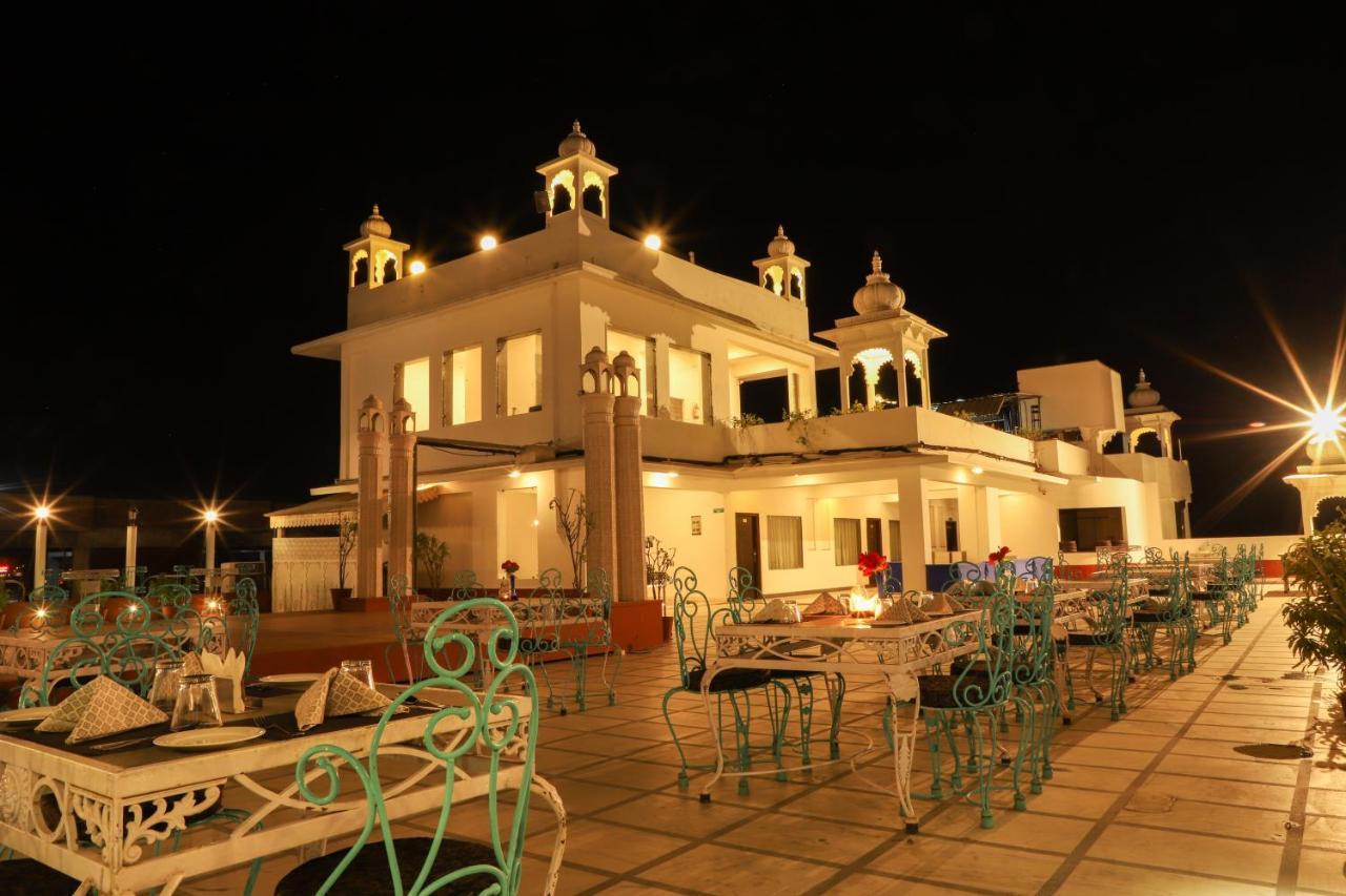 Regenta Mewargarh, Near Biological Park Hotel
