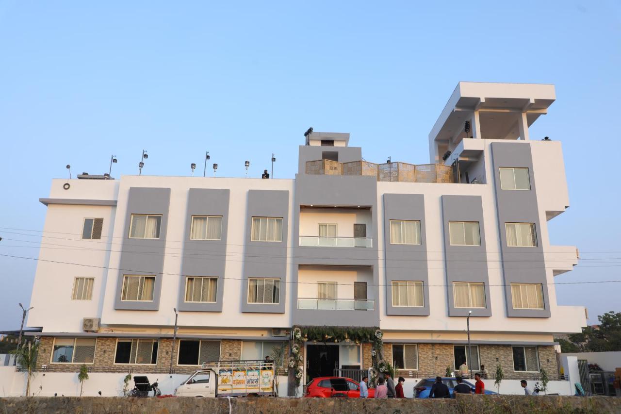 Paramount 3* Udaipur