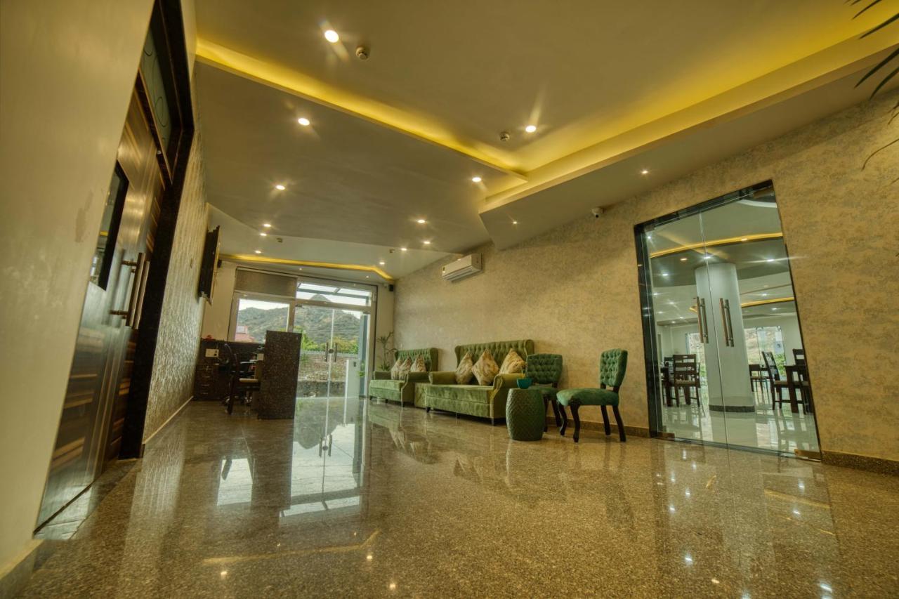 Paramount Hotel Udaipur