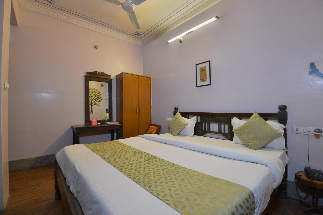 Oyo Flagship 2421 Hotel The Ishani Hotel Udaipur