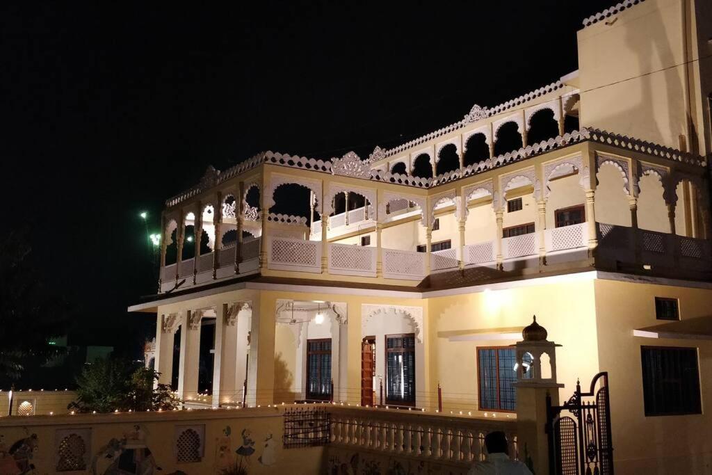 Villa Himmat's Abode- Rajput Family Run, Humble Farm Experience In The Heart Of Udaipur. Udaipur