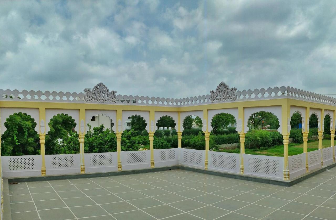 Villa Himmat's Abode- Rajput Family Run, Humble Farm Experience In The Heart Of Udaipur.