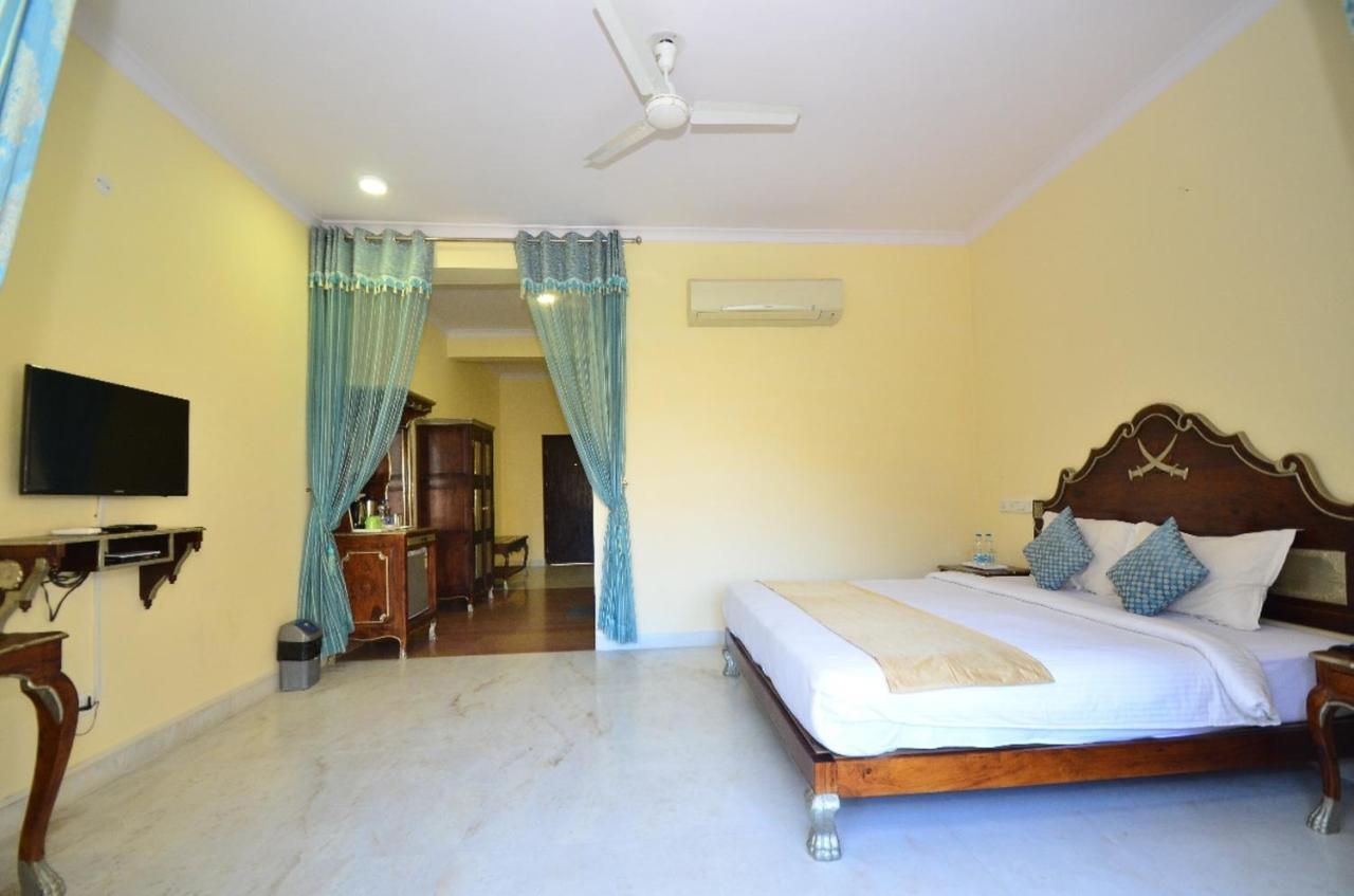 Aaram Baagh - A Luxury Nature Resort 4*