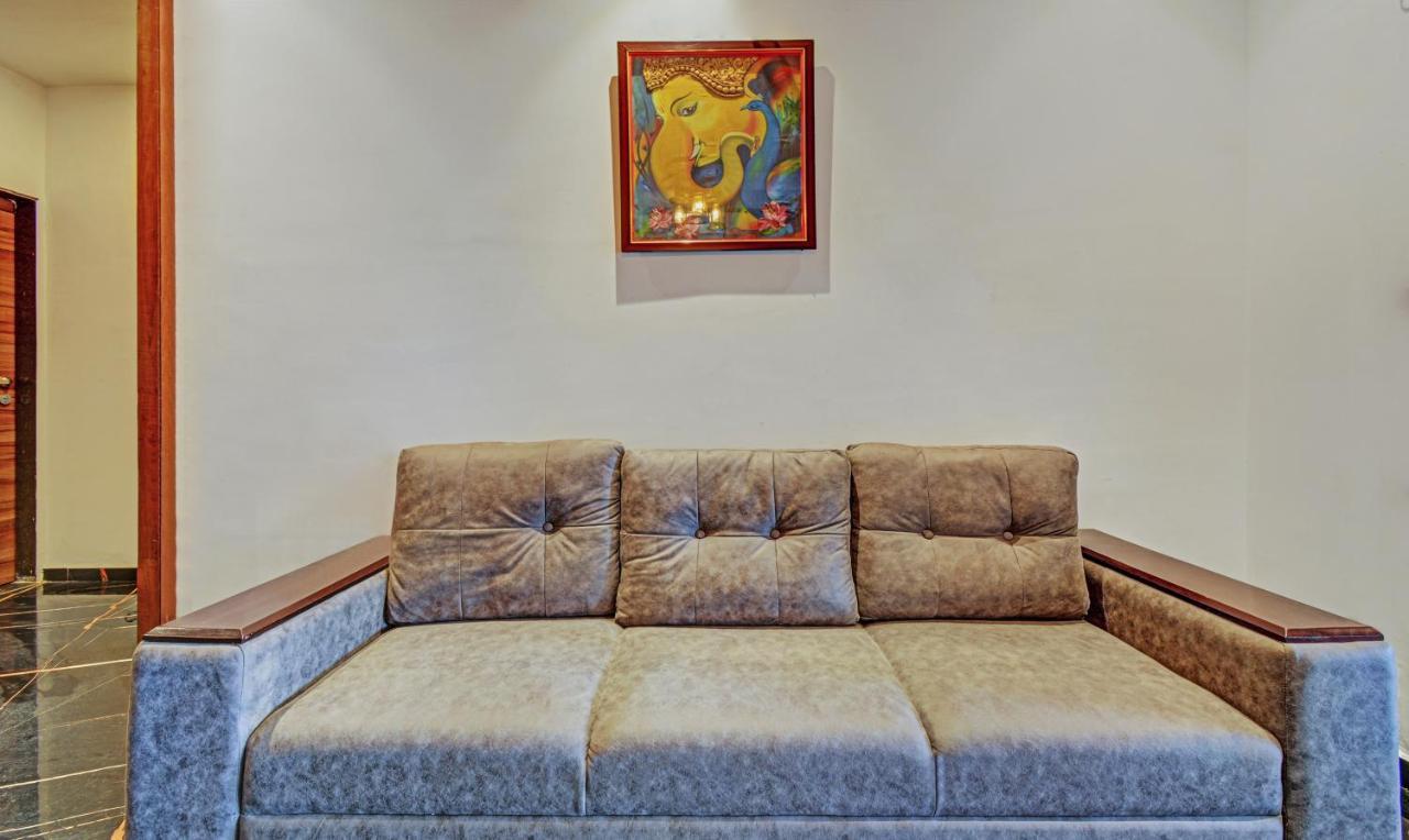 Tripli Le Shelton Hotel