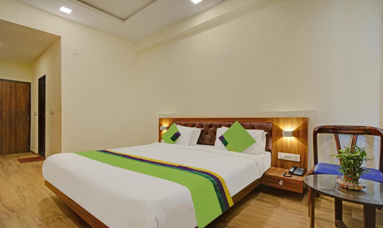 Hotel Tripli Le Shelton