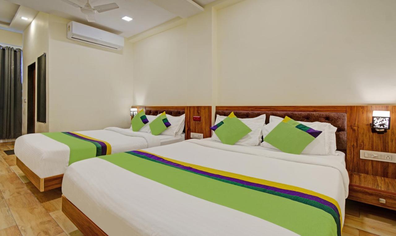 Tripli Le Shelton Hotel