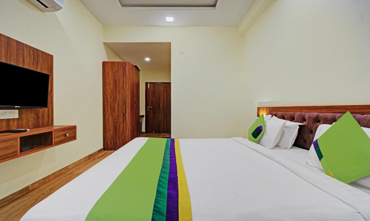 Hotel Tripli Le Shelton Udaipur