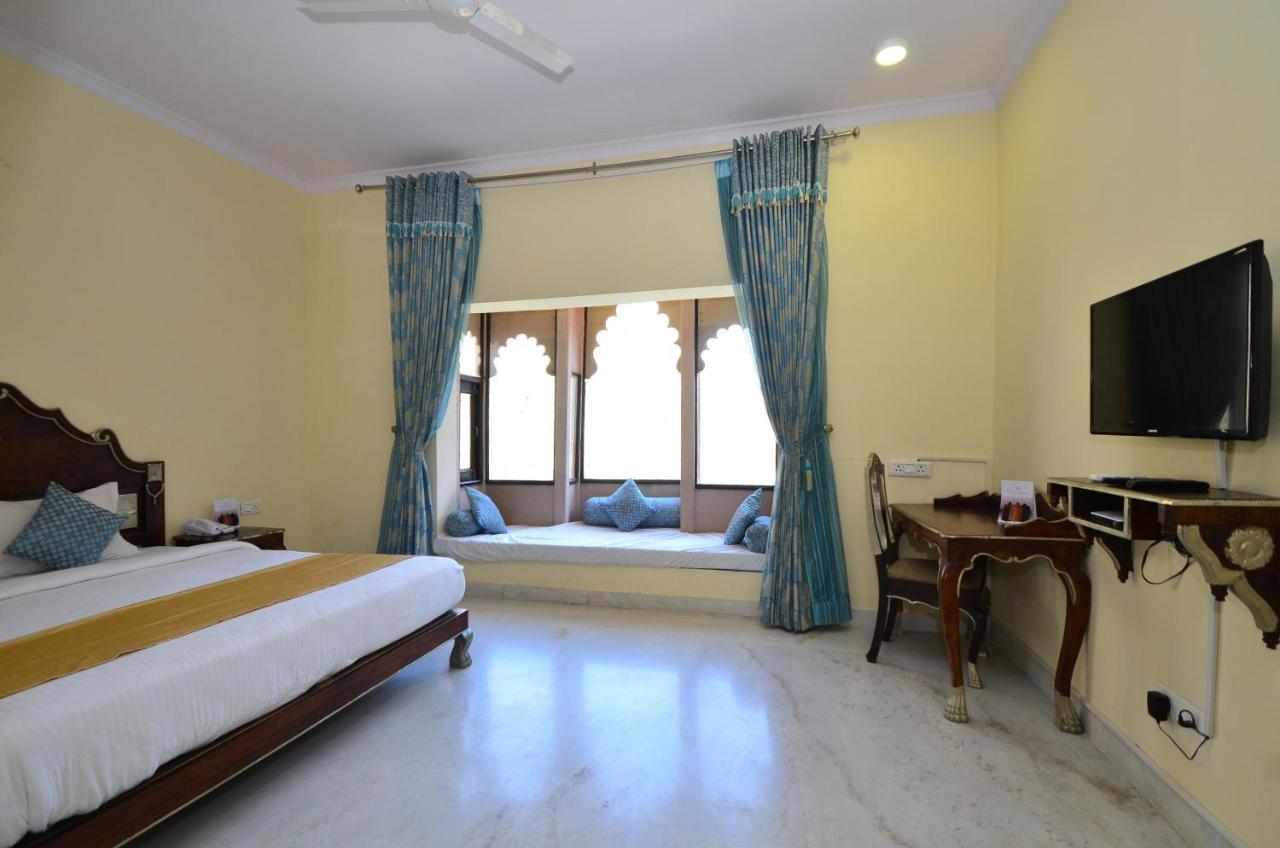 Aaram Baagh - A Luxury Nature Resort