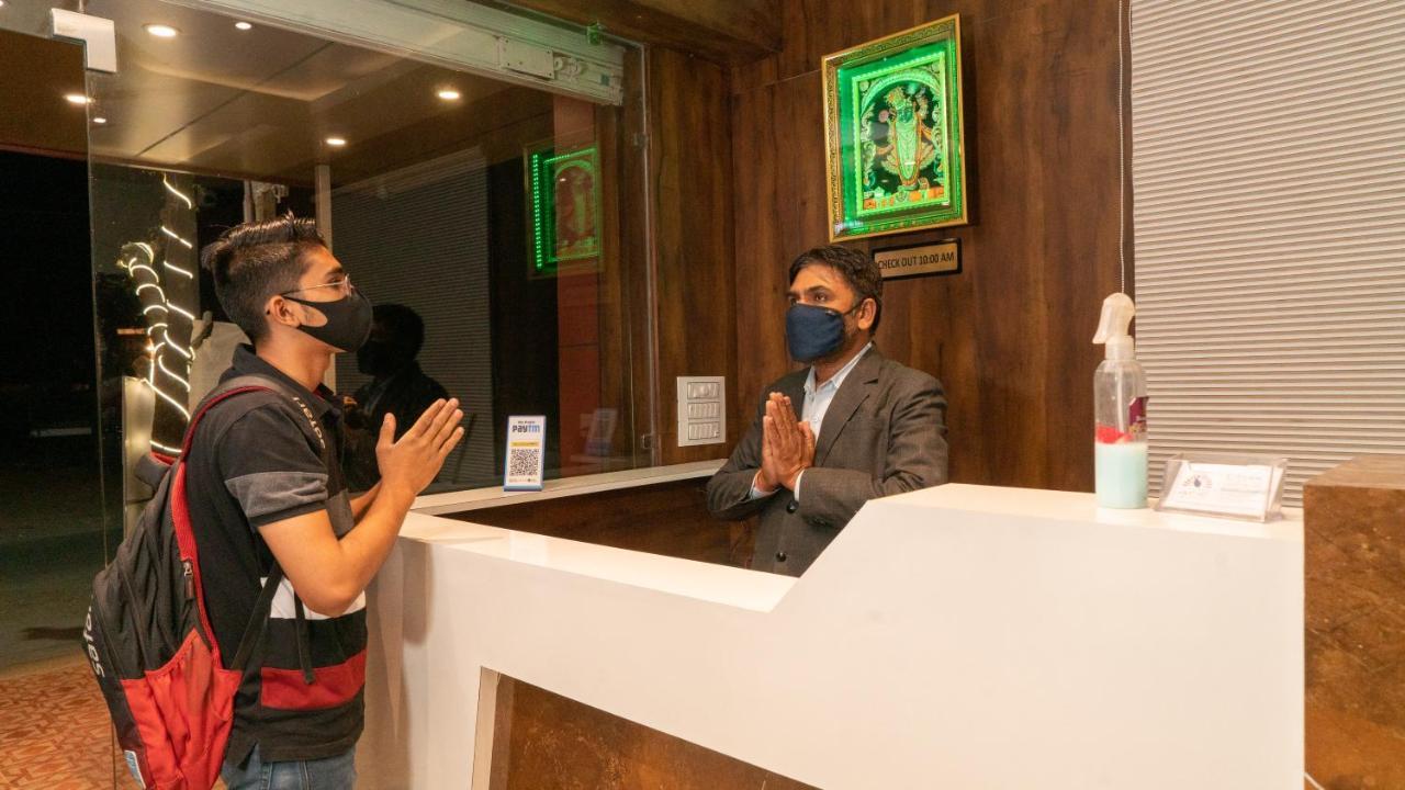 Hotel Kartikey - Nearby Monsoon Palace Hotel 3*