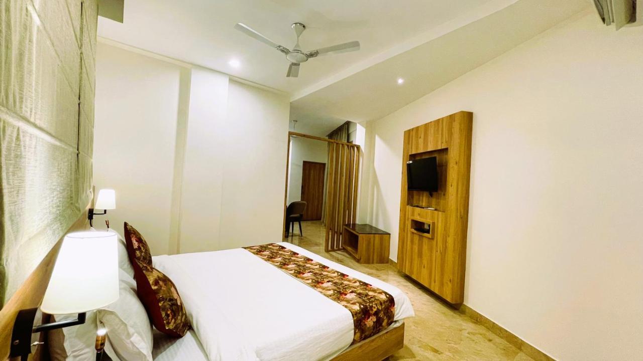 Hotel Amantran Inn - City Centre Hotel