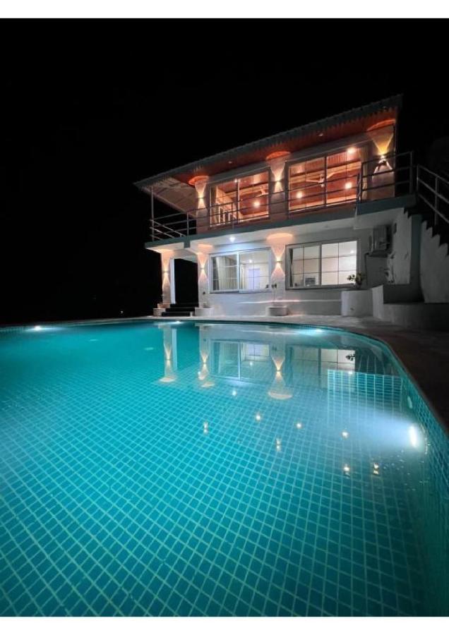 Lake City Villa Villa