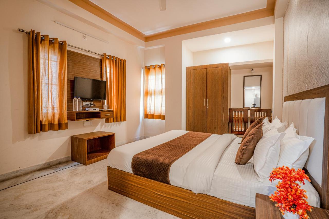 Hotel Tripli Udaipur