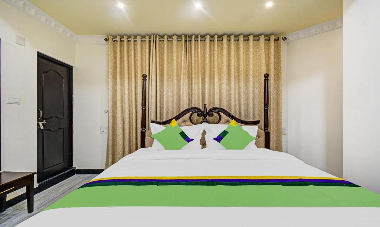Hotel Treebo Jheel Mahal 3*