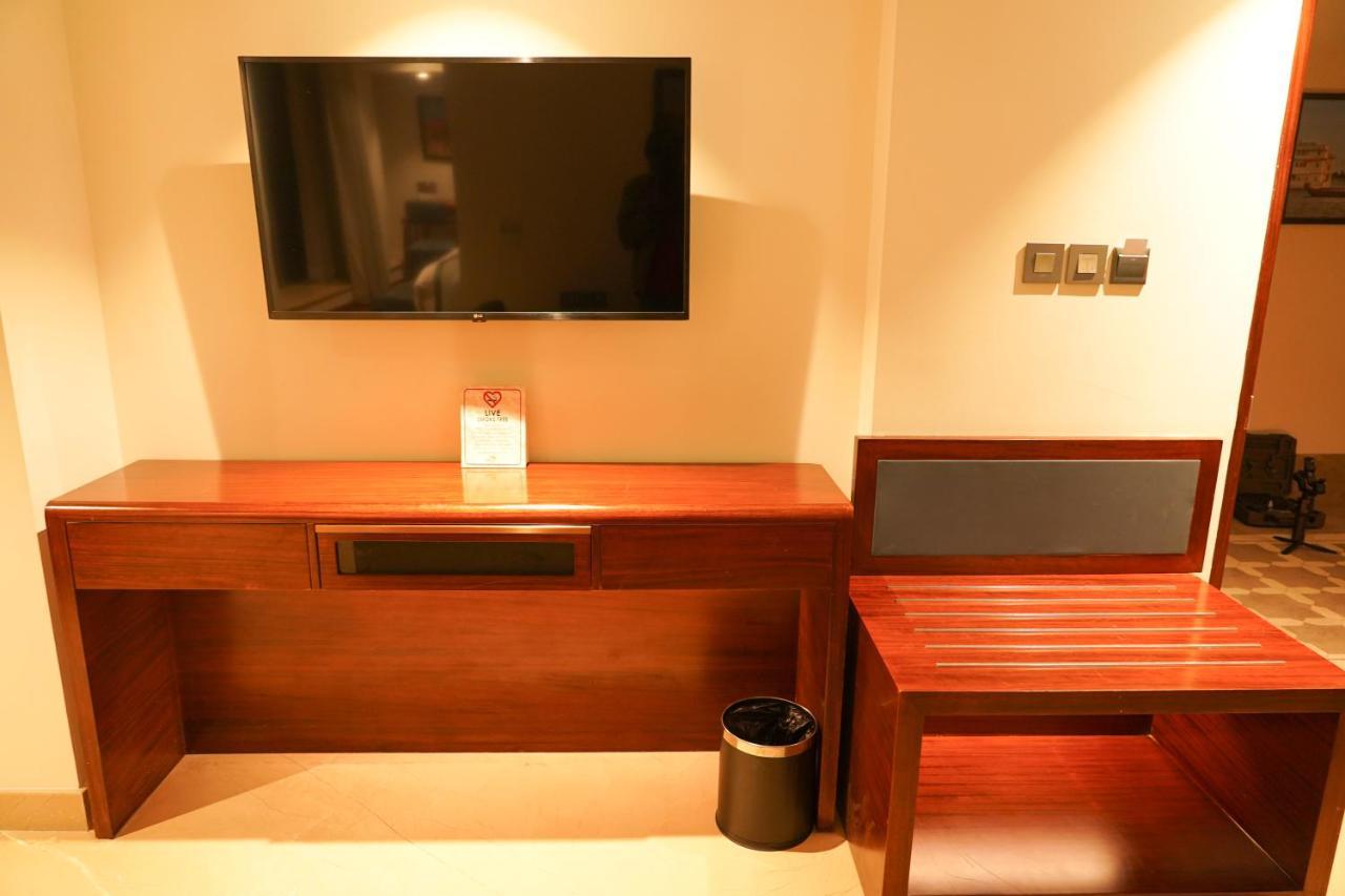 Hotel Pride 4*